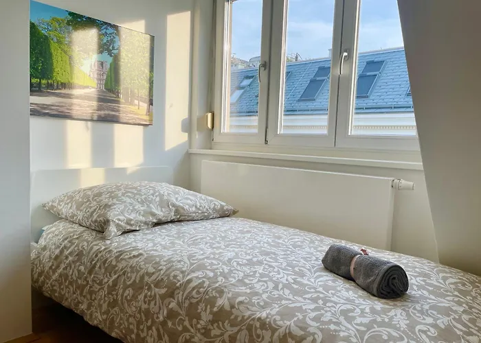 60 M2 Rooftop With Ac Apartmán